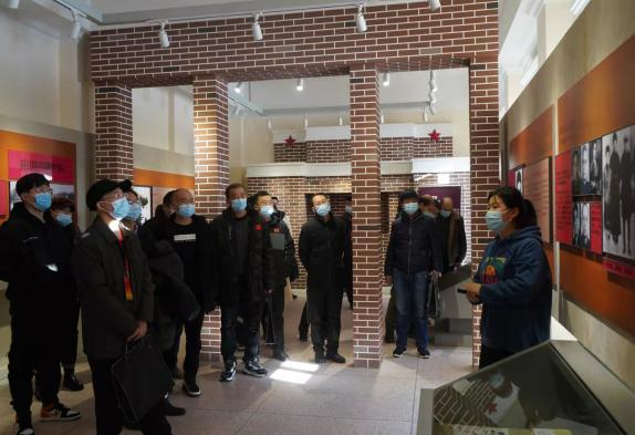 托克逊县优秀基层干部党性教育培训班圆满结业